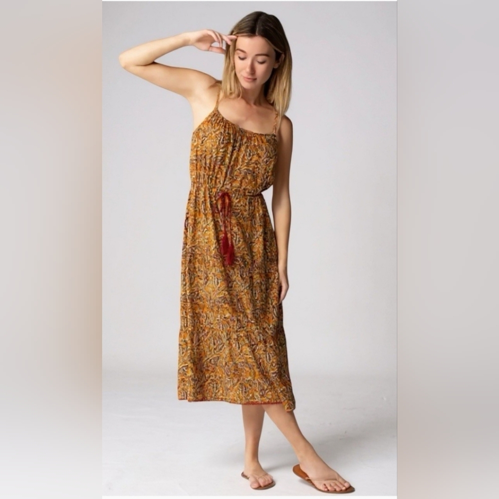 NATURAL LIFE Paisley Midi Dress in Gold and Red